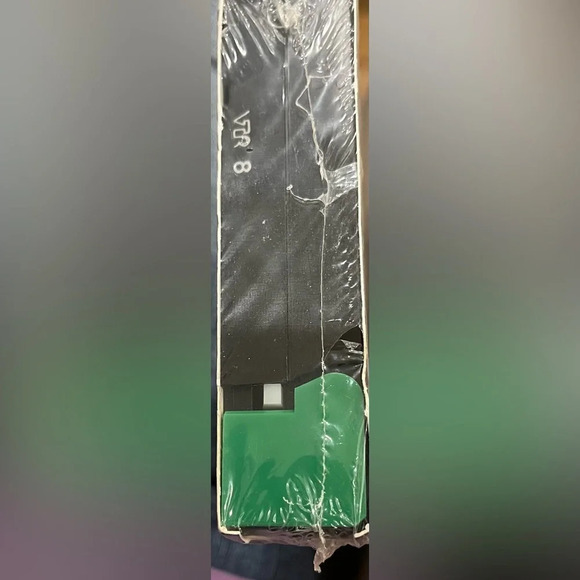 E.T. The Extra-Terrestrial VHS vintage tape, factory sealed. - Picture 3 of 5